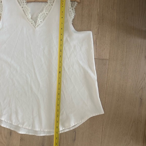 Romantic Pristine XL Top - Picture 6 of 7